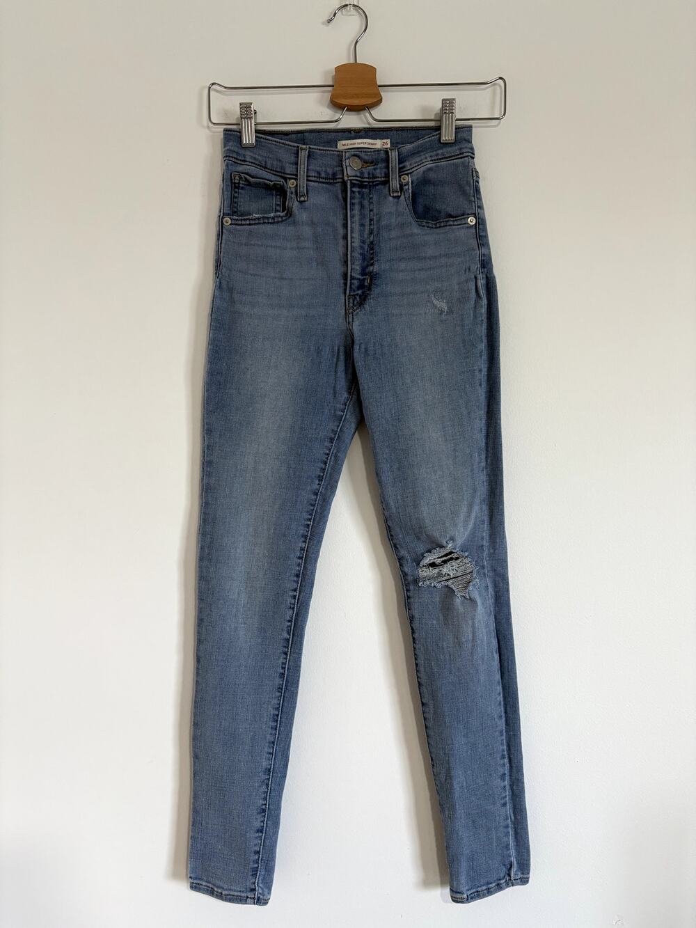 Levi's Women's Mile High Super Skinny Jeans "Light Wash Distressed"
